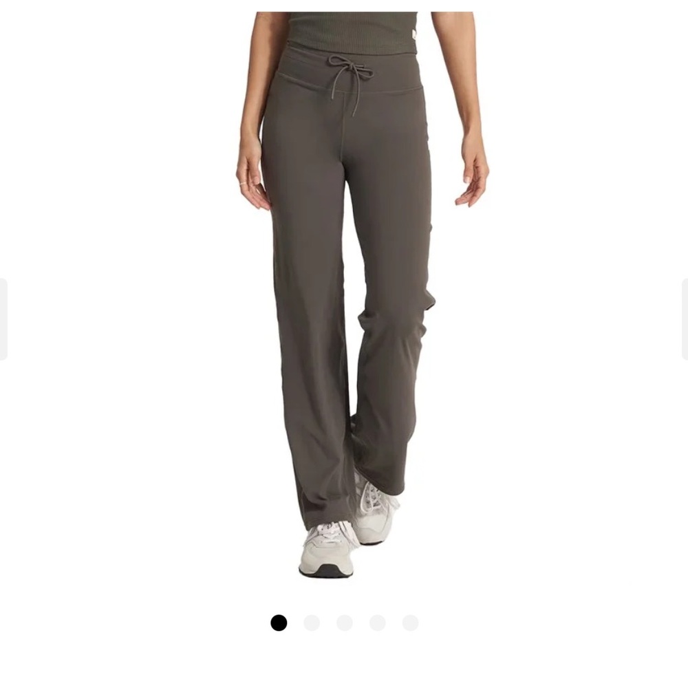 Vuori Daily Wideleg Women's BreatheInterlock™ Pants